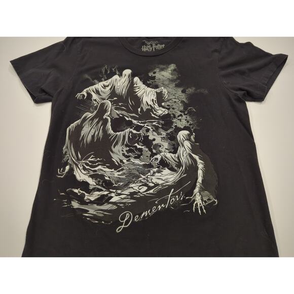 Harry Potter Small Black T-shirt Dementors Wizarding World - Picture 3 of 5